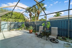 802 Timberlane Cir, Greenacres, FL 33463, Sold 11/05/20