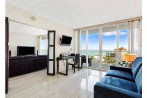 333 NE 21st Ave, Deerfield Beach, FL 33441, Sold 01/18/21