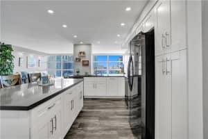 400 Leslie Dr, Hallandale Beach, FL 33009, Sold 02/23/21