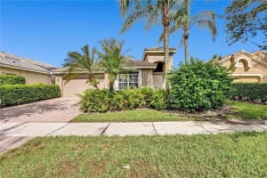 10034 Diamond Lake Dr, Boynton Beach, FL 33437, Sold 09/23/21