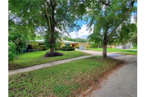 400 S 57th Terrace, Hollywood, FL 33023, Sold 11/30/20