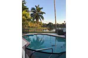 940 Lakewood Ct, Weston, FL 33326, Sold 12/21/20