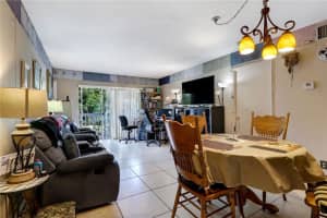 4200 NW 3rd Ct, Plantation, FL 33317, Sold 11/16/20