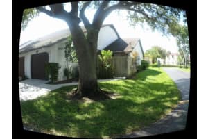 2070 Colonial Rd D1, Fort Pierce, FL 34950, Sold 12/09/20