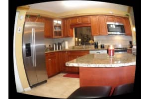 2070 Colonial Rd D1, Fort Pierce, FL 34950, Sold 12/09/20