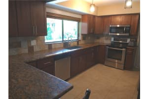 10256 SW 49th Pl, Cooper City, FL 33328, Sold 04/30/21