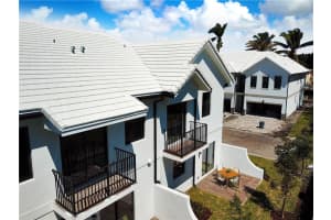 4430 SW 32nd Ave, Fort Lauderdale, FL 33312, Sold 11/05/21