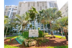 4300 N Ocean Blvd #6a, Fort Lauderdale, FL 33308, Sold 04/07/21