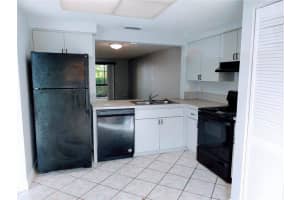 8837 NW 48th St, Sunrise, FL 33351, Sold 03/15/21