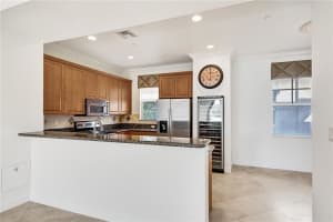 1033 NE 17th Way, Fort Lauderdale, FL 33304, Sold 02/01/21