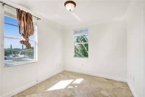 1033 NE 17th Way, Fort Lauderdale, FL 33304, Sold 02/01/21