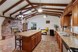 2505 SW 18th St, Fort Lauderdale, FL 33312, Sold 01/05/21