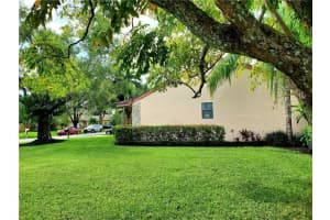 11201 NW 45th St, Coral Springs, FL 33065, Sold 01/04/21