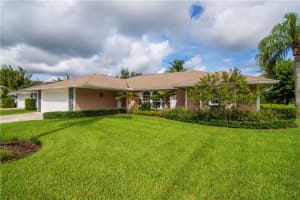 2930 3rd St SW, Vero Beach, FL 32968, Sold 11/24/20