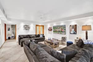 333 SE 20th Ave, Deerfield Beach, FL 33441, Sold 01/08/21