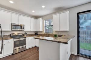 8451 Lake Majesty Ln, Parkland, FL 33076, Sold 03/29/21