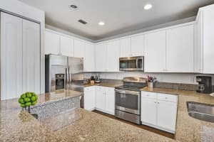 8451 Lake Majesty Ln, Parkland, FL 33076, Sold 03/29/21