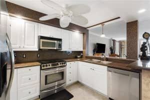 3580 S Ocean Blvd #9d, South Palm Beach, FL 33480, Sold 12/31/20