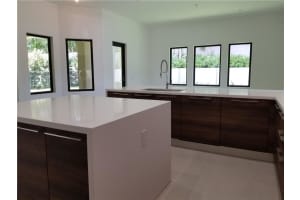 5714 Brookfield Cir, Hollywood, Florida 33312