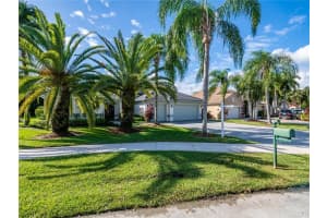 3573 W Tree Tops Ct, Davie, FL 33328, Sold 01/19/21