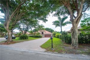 4851 Chardonnay Dr, Coral Springs, FL 33067, Sold 11/30/20