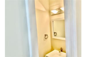 8209 Fairway Rd, Sunrise, FL 33351, Sold 12/30/20