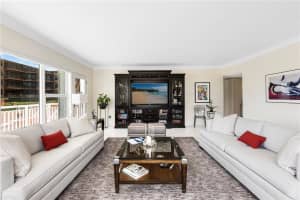 3850 Galt Ocean Dr, Fort Lauderdale, FL 33308, Sold 03/26/21