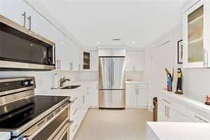 6770 Indian Creek Dr #5p, Miami, FL 33141, Sold 04/09/21