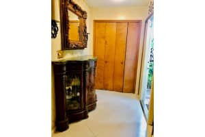 6188 Pine Tree Ln, Tamarac, FL 33319, Sold 12/17/20