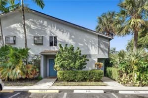2765 S Oakland Forest Dr, Oakland Park, FL 33309, Sold 12/14/20