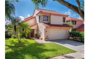9440 NW 18th Dr, Plantation, FL 33322, Sold 01/22/21