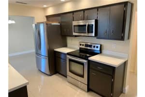 9511 NW 80th St, Tamarac, FL 33321, Sold 12/28/20