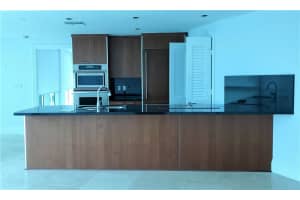 1200 Holiday Dr, Fort Lauderdale, FL 33316, Sold 12/17/20