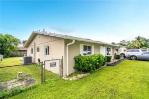 5511 NW 76th Pl, Pompano Beach, FL 33073, Sold 03/19/21