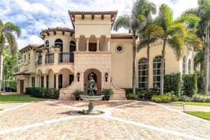 1300 E Lake Dr, Fort Lauderdale, FL 33316, Sold 02/11/21