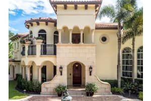 1300 E Lake Dr, Fort Lauderdale, FL 33316, Sold 02/11/21