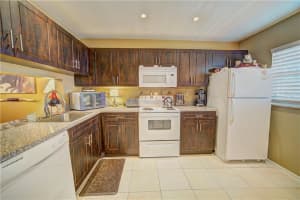 8856 W McNab Rd, Tamarac, FL 33321, Sold 01/12/21