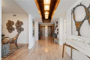 333 Las Olas Way, Fort Lauderdale, FL 33301, Sold 12/23/20