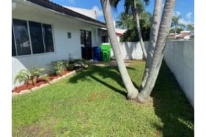 8255 NW 36th St, Sunrise, FL 33351, Sold 12/11/20