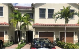 5919 NW 56th Ct, Tamarac, FL 33319, Sold 03/31/21