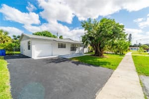 MLS# F10256427, Deerfield Beach, Florida 33064