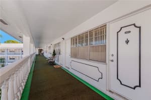 2453 NE 51st St APT D304, Fort Lauderdale, FL 33308, Sold 03/19/21