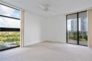 3731 N Country Club Dr, Aventura, FL 33180, Sold 01/25/21
