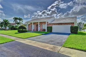 13308 NW 10th St, Sunrise, FL 33323, Sold 12/10/20