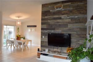 355 SW 35th Ave, Deerfield Beach, FL 33442, Sold 12/09/20