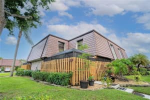 7589 Courtyard Run E, Boca Raton, FL 33433, Sold 12/04/20