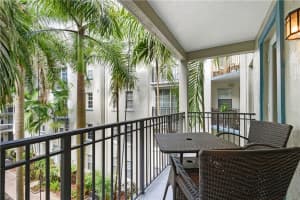 533 NE 3rd Ave, Fort Lauderdale, FL 33301, Sold 02/17/21