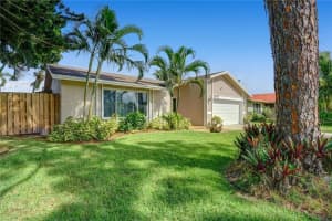 3061 SW 4th St, Deerfield Beach, FL 33442, Sold 12/21/20