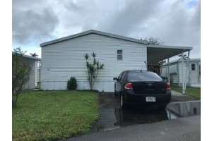 8708 SW 17th St, Davie, FL 33324 Sold 03/21/25