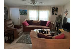 8708 SW 17th St, Davie, FL 33324 Sold 03/21/25